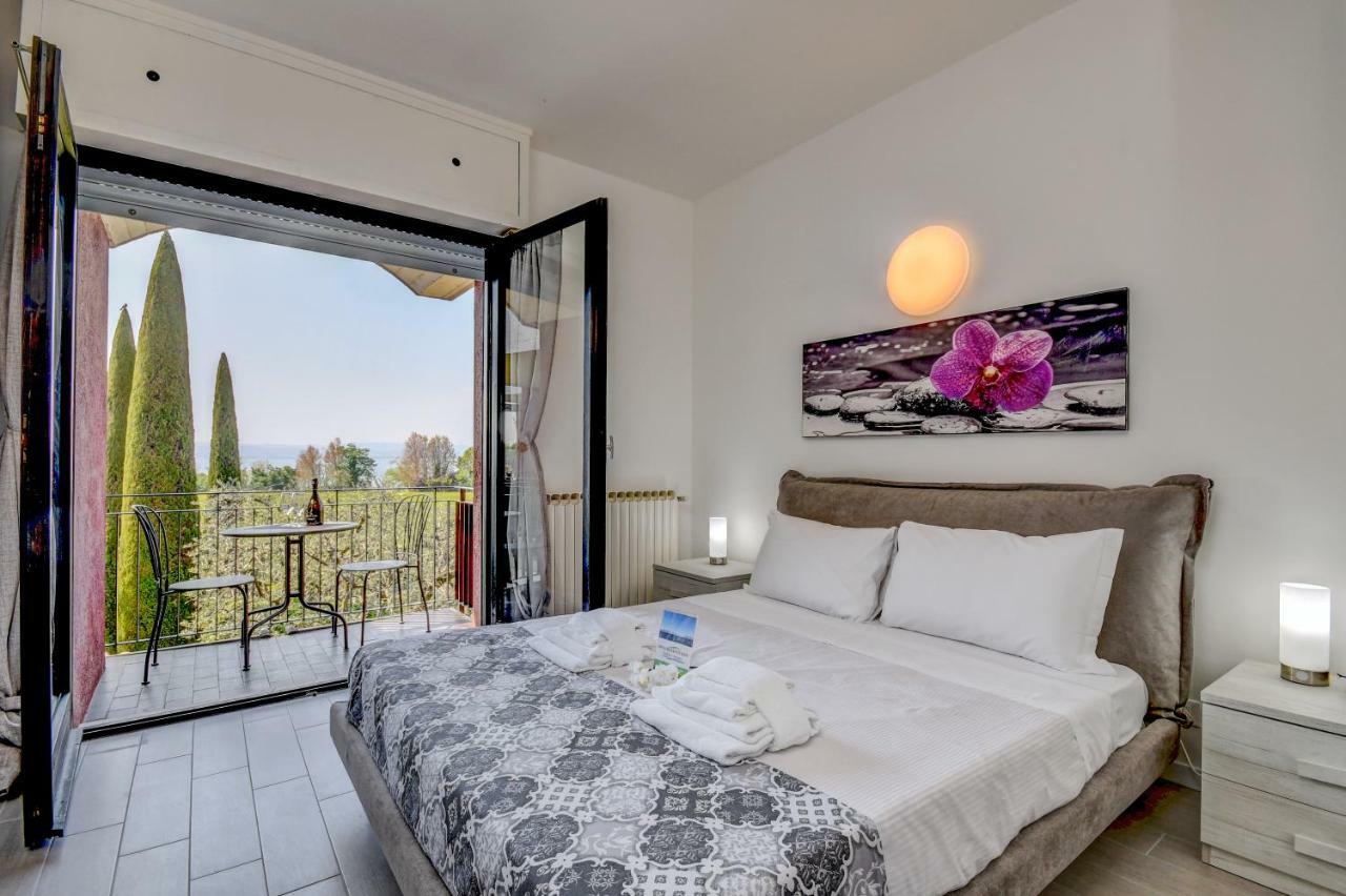 Holiday Sirmione Apartments Kültér fotó