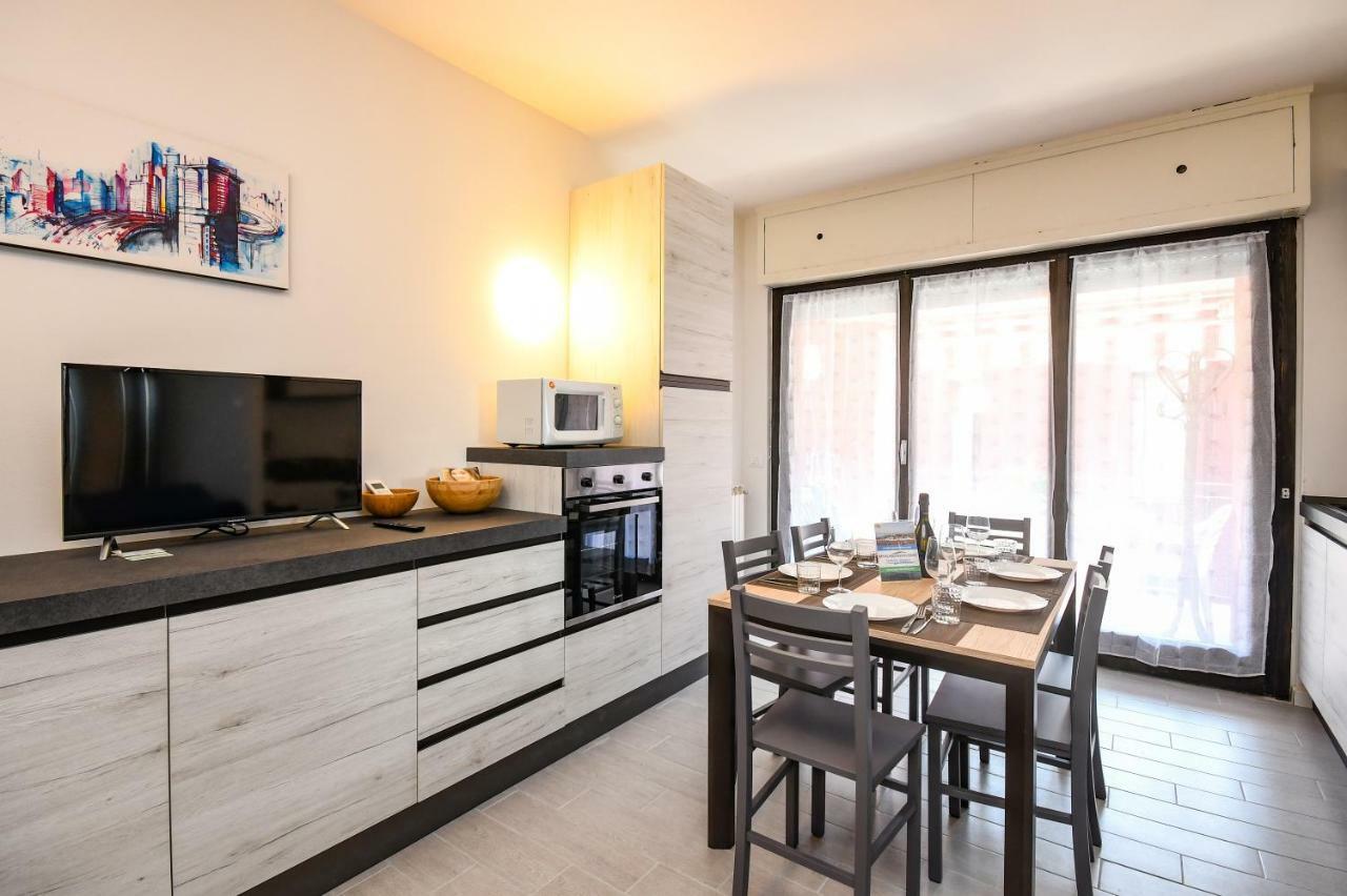 Holiday Sirmione Apartments Kültér fotó